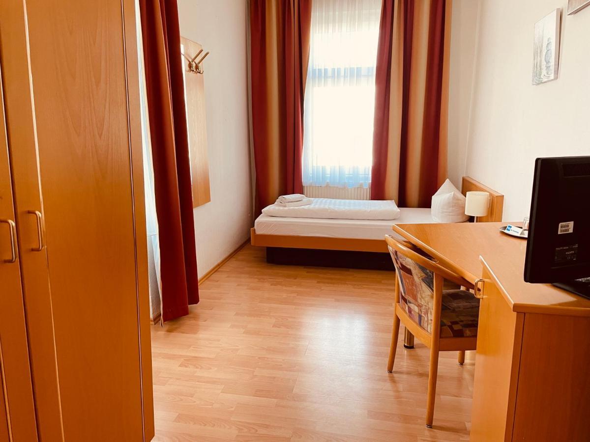 Hotel Am Ledermuseum Offenbach am Main Luaran gambar